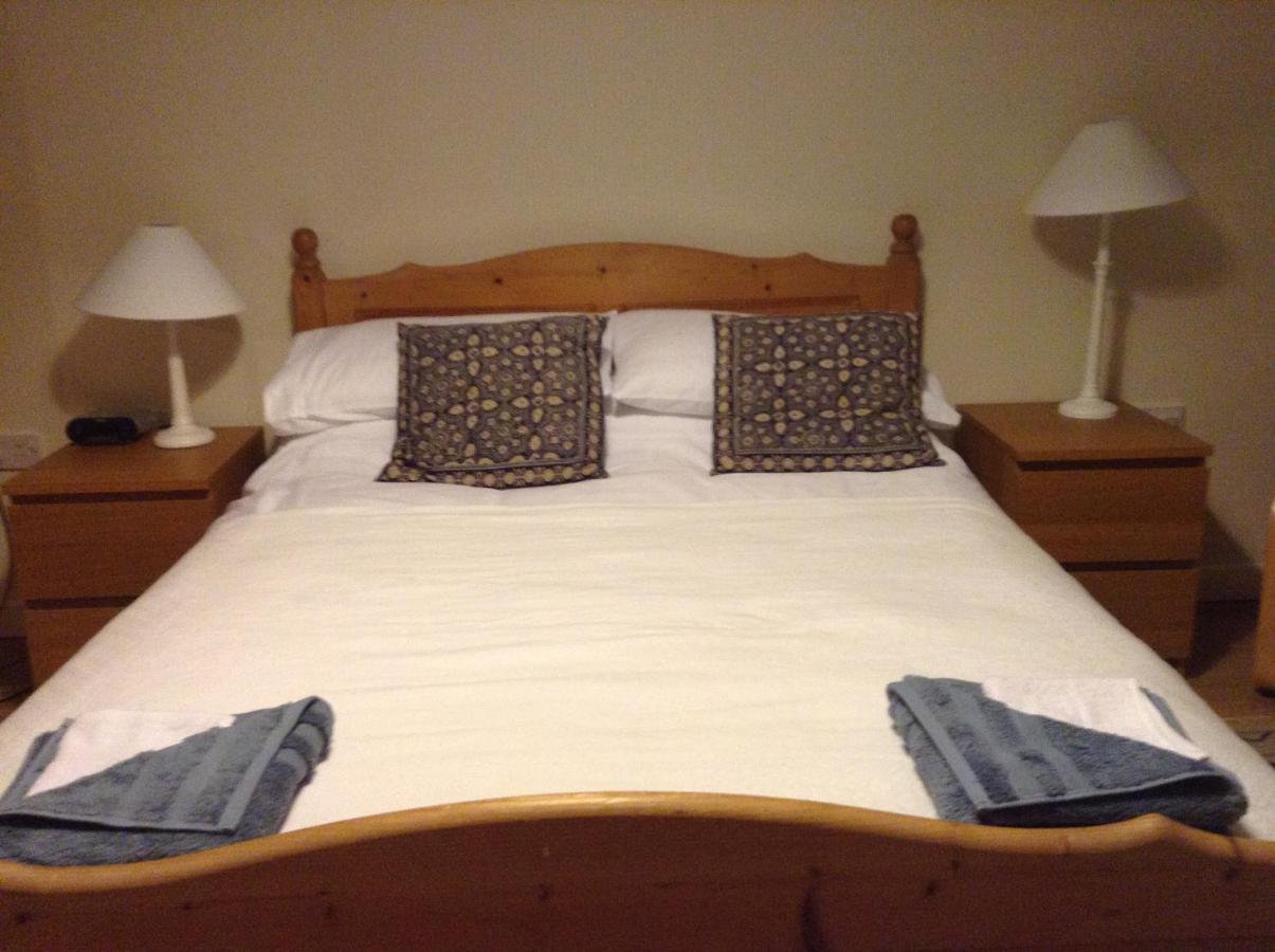 Bed and Breakfast Bryncoed Аберистуит Экстерьер фото